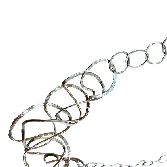Handmade Modernist Dimensional Silver Circle Link Necklace - Picture 3 of 7